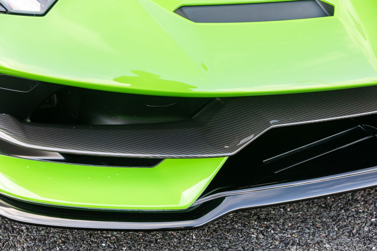 2020 Lamborghini Aventador SVJ Roadster