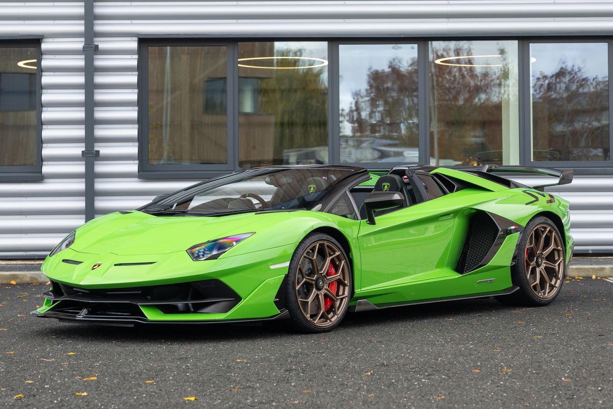 2020 Lamborghini Aventador SVJ Roadster