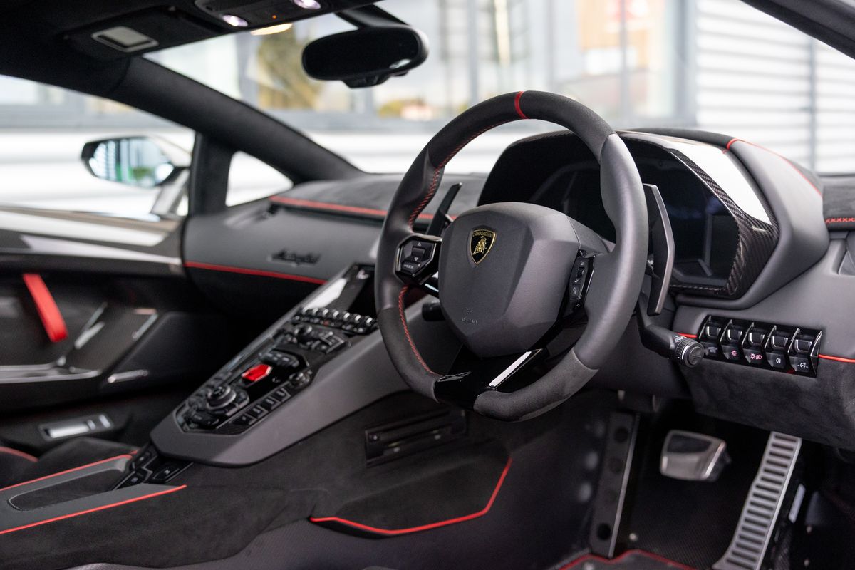 2019 Lamborghini Aventador SVJ