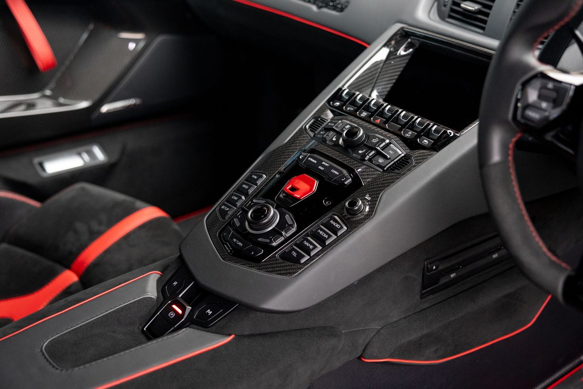 2019 Lamborghini Aventador SVJ