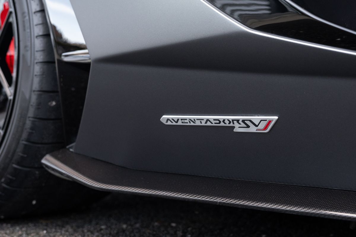 2019 Lamborghini Aventador SVJ