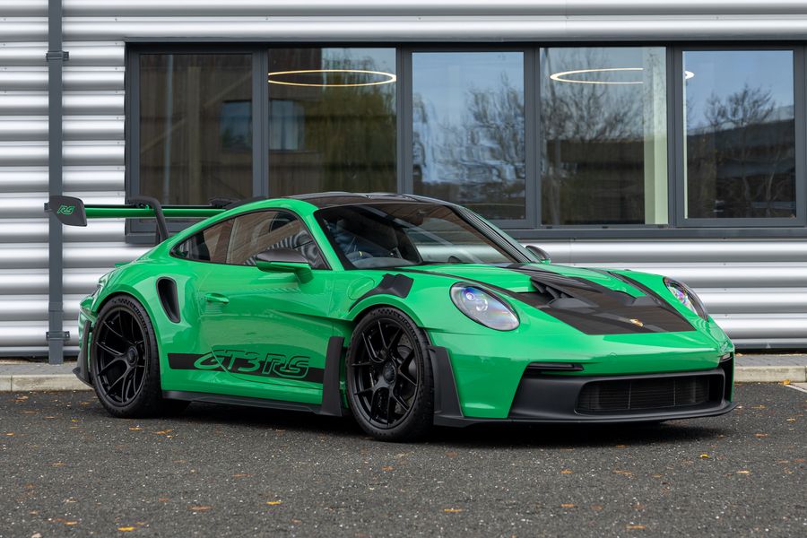 Porsche 911 (992) GT3 RS Weissach