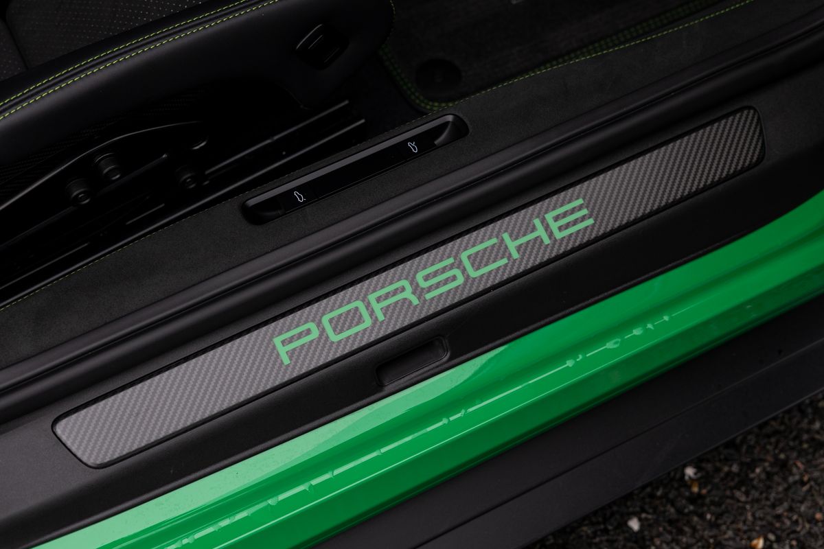 2023 Porsche 911 (992) GT3 RS Weissach