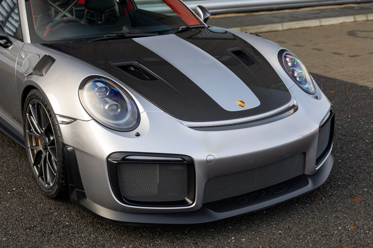 2018 Porsche 911 (991.2) GT2 RS Weissach