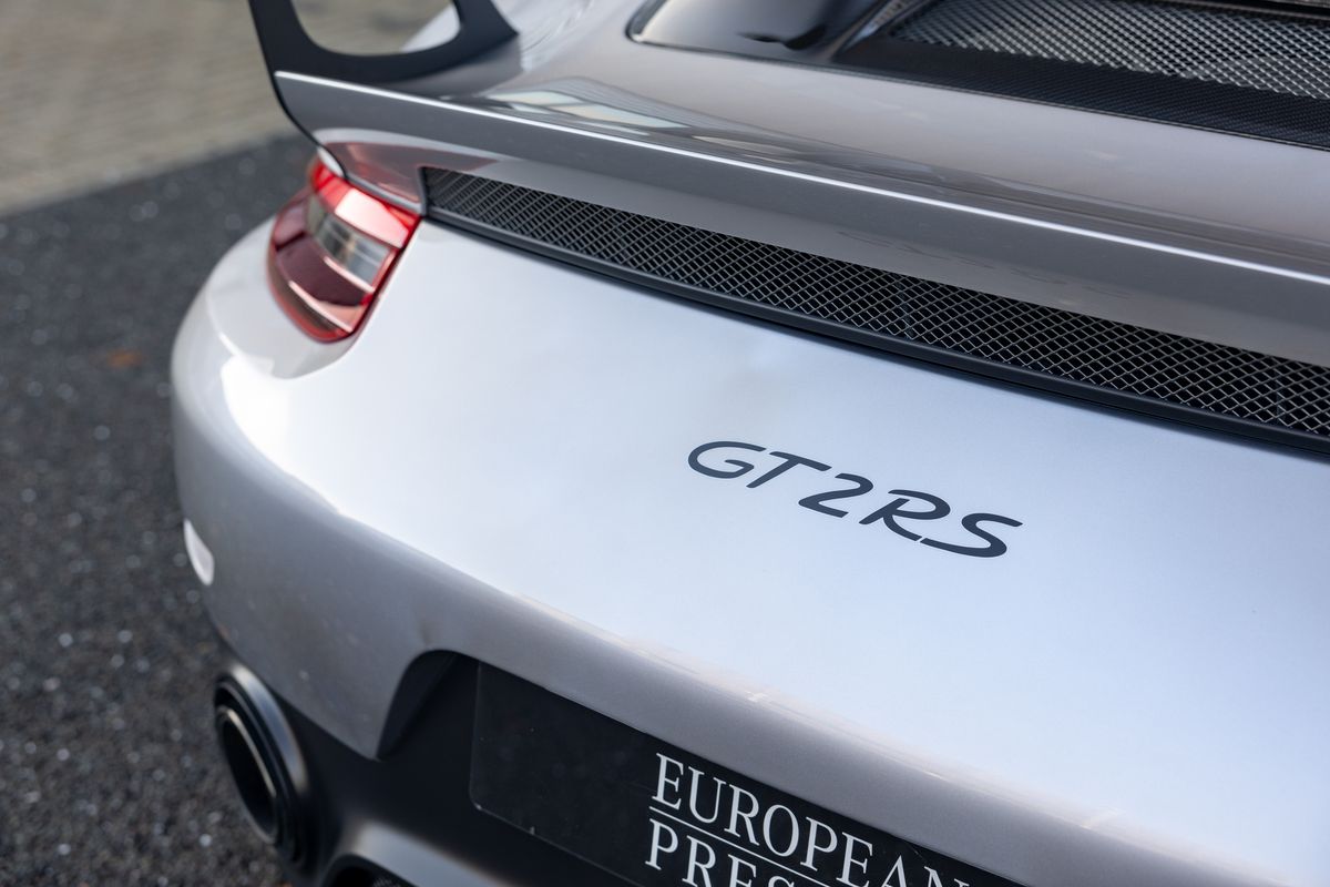 2018 Porsche 911 (991.2) GT2 RS Weissach