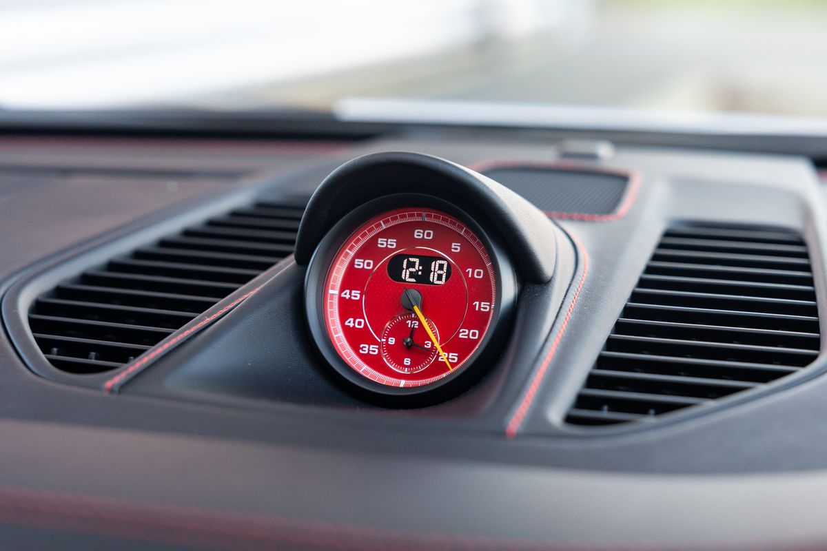 2018 Porsche 911 (991.2) GT2 RS Weissach