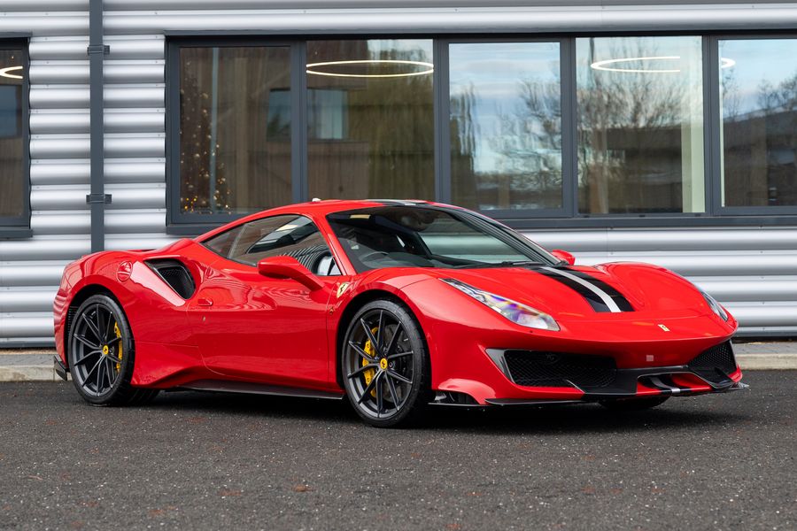 Ferrari 488 Pista