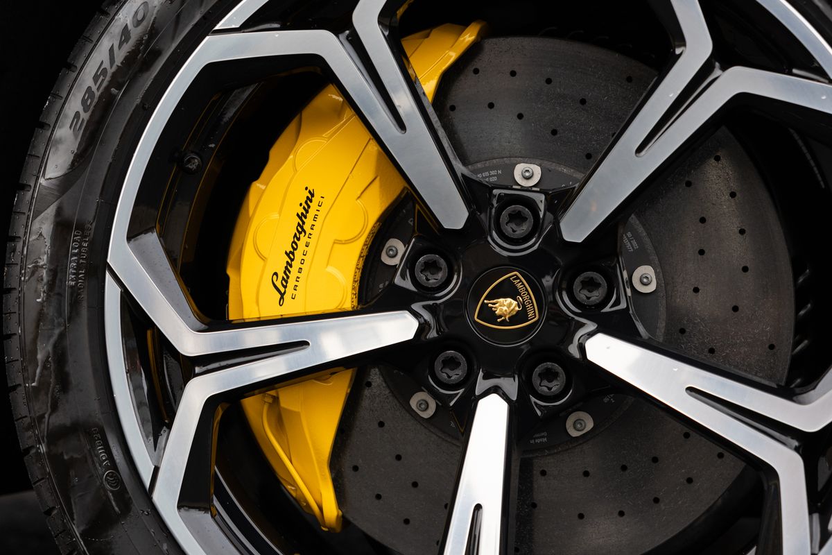 2023 Lamborghini Urus S