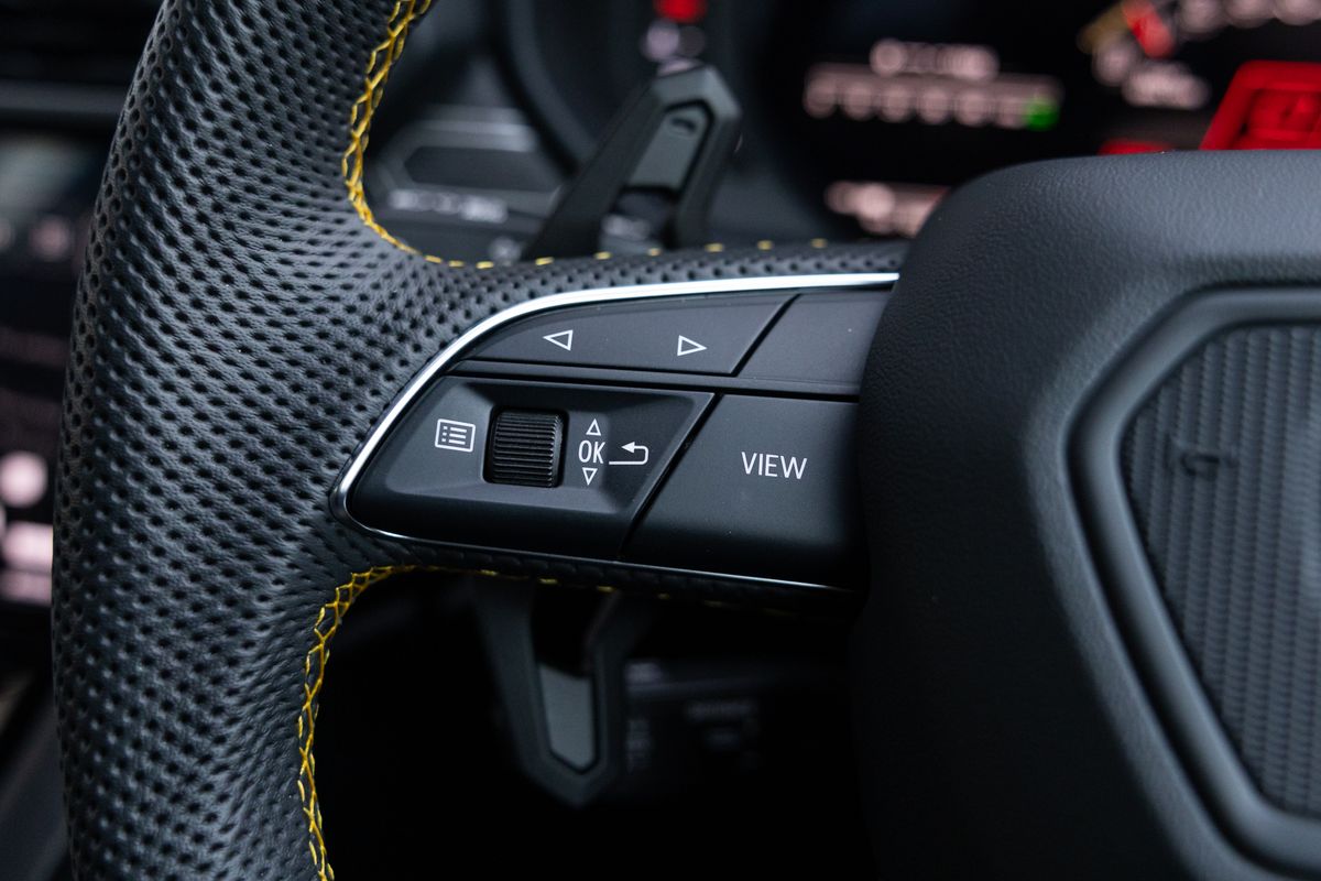 2023 Lamborghini Urus S