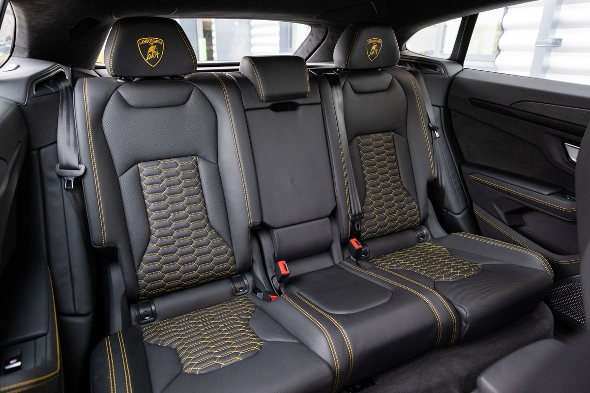 2023 Lamborghini Urus S