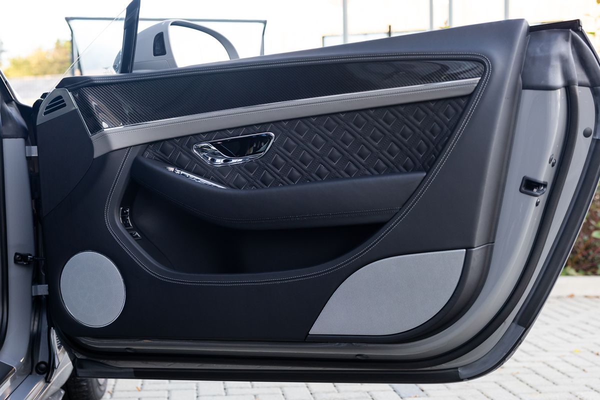 2023 Bentley Continental GT V8