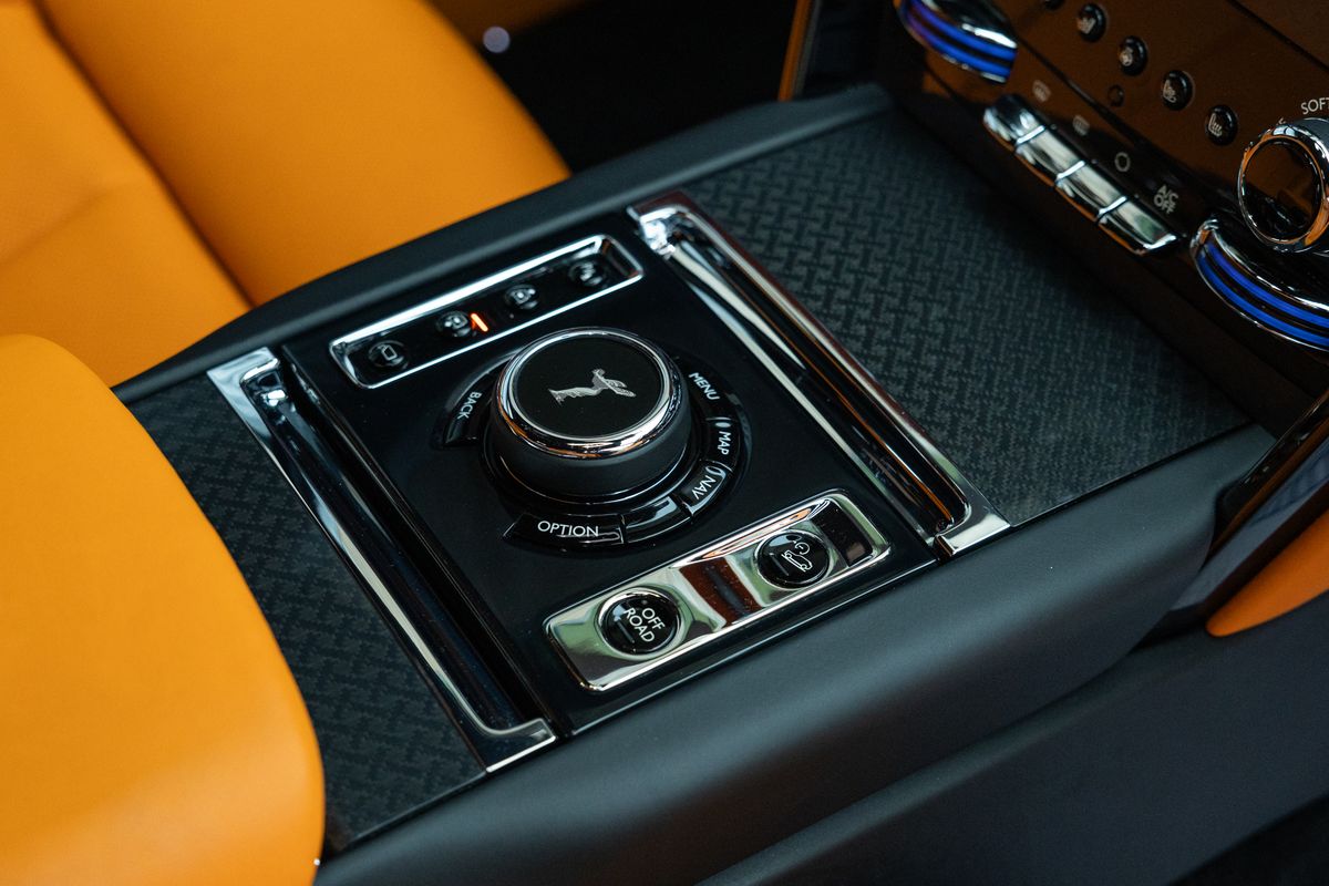 2023 Rolls-Royce Cullinan Black Badge