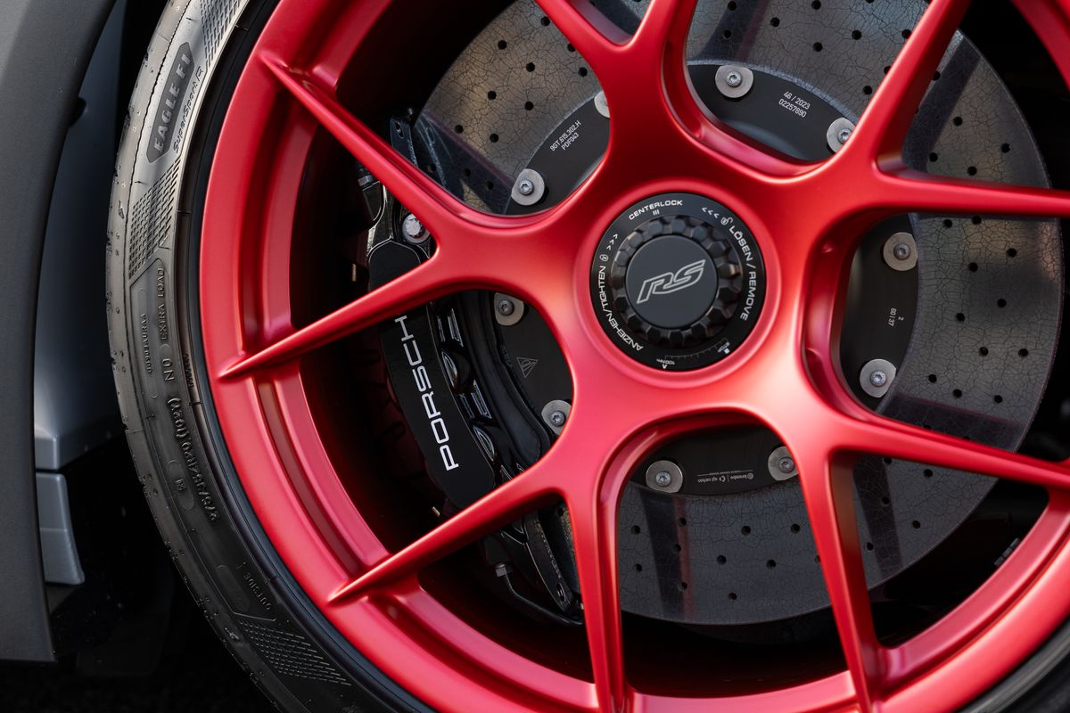 2023 Porsche 911 (992) GT3 RS Weissach