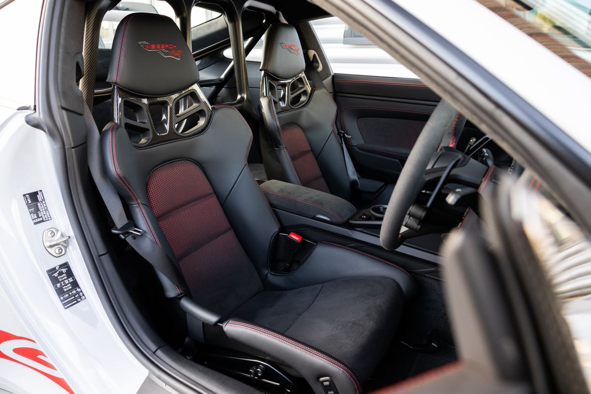 2023 Porsche 911 (992) GT3 RS Weissach