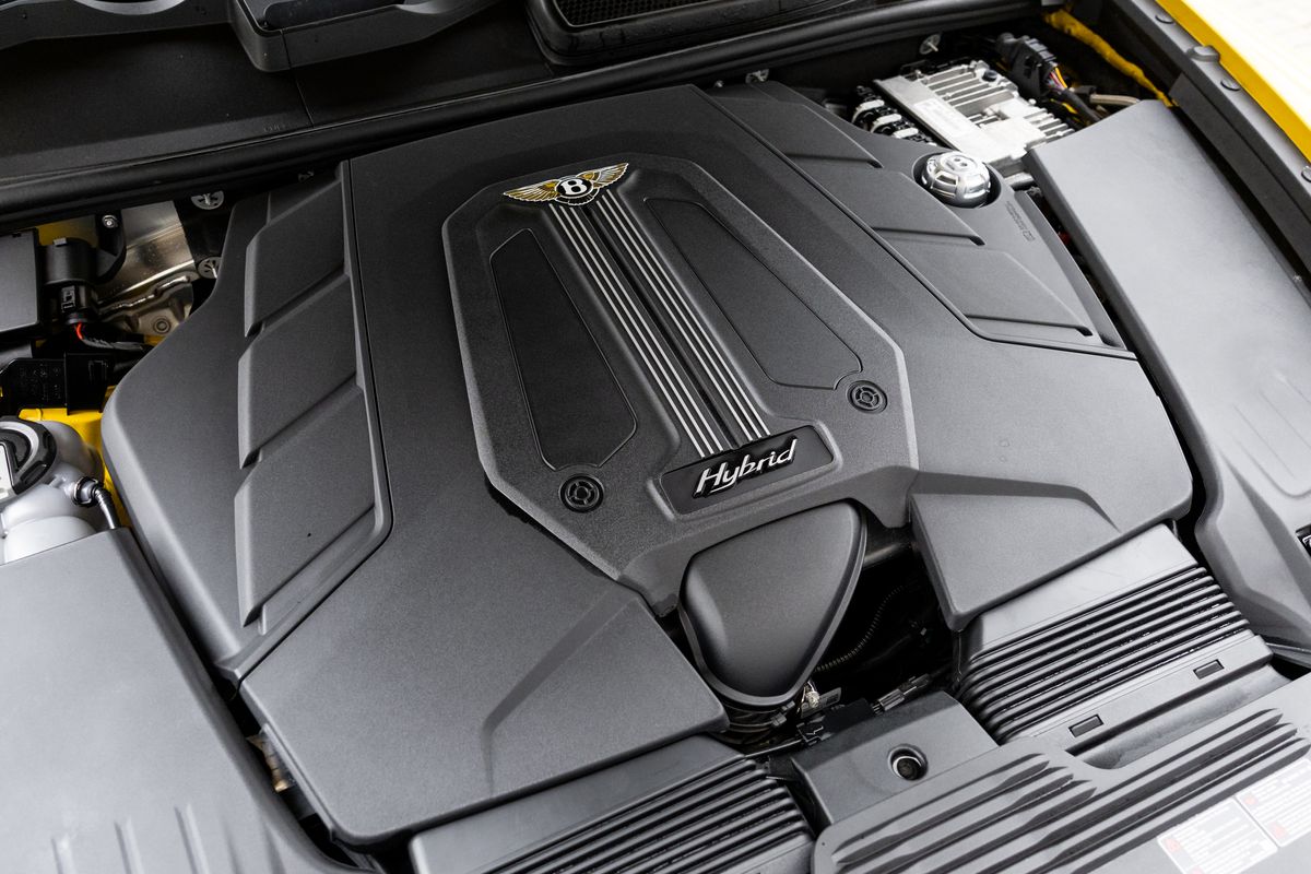 2022 Bentley Bentayga 3.0 V6 Hybrid