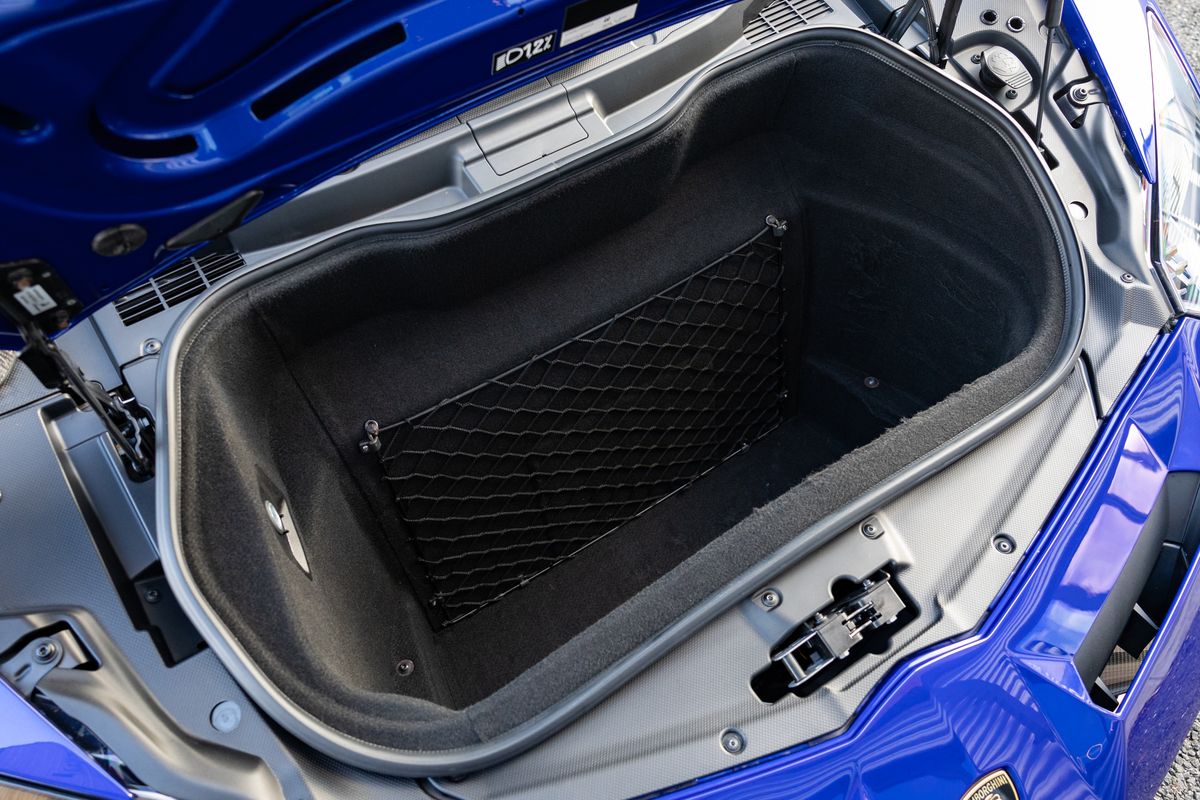 2019 Lamborghini Aventador SVJ 770-4