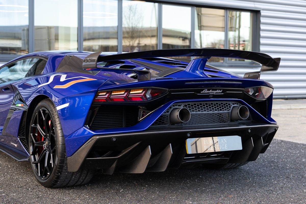 2019 Lamborghini Aventador SVJ 770-4