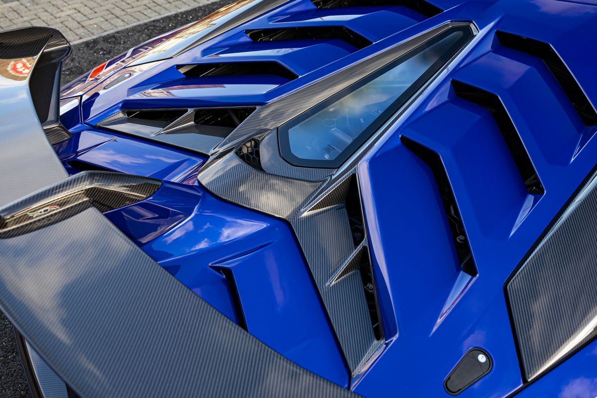 2019 Lamborghini Aventador SVJ 770-4