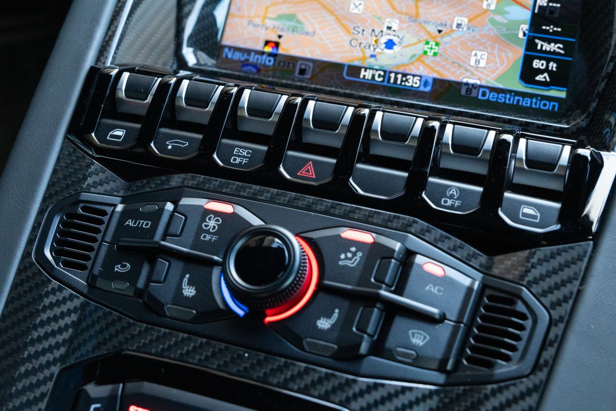 2019 Lamborghini Aventador SVJ 770-4