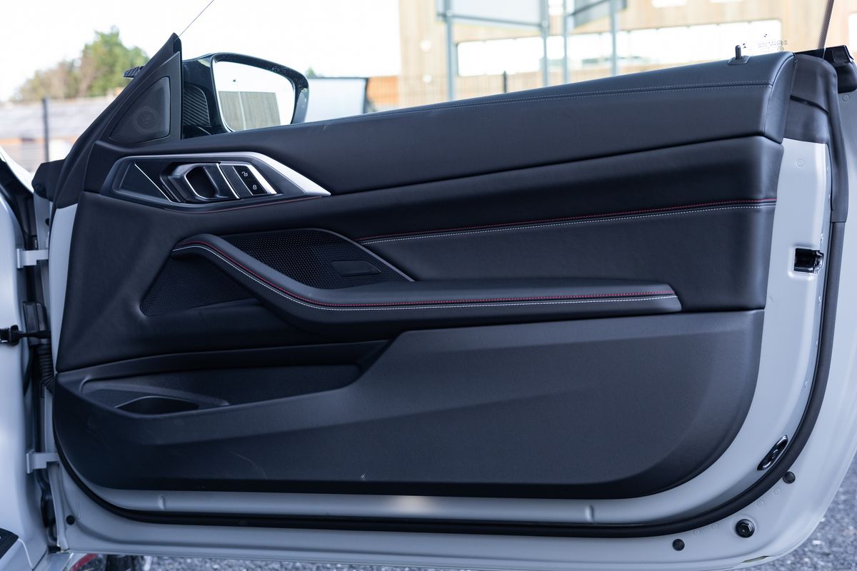 2023 BMW M4 CSL