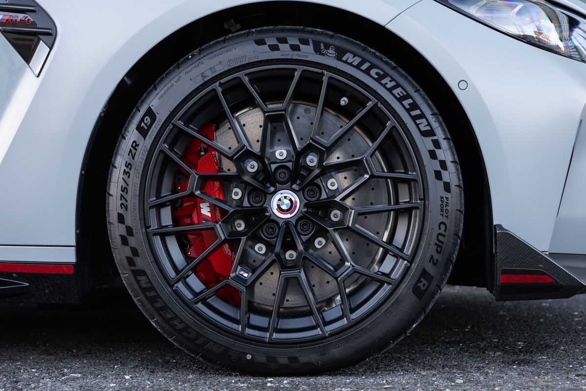 2023 BMW M4 CSL