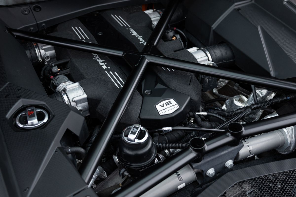 2018 Lamborghini Aventador S LP740-4