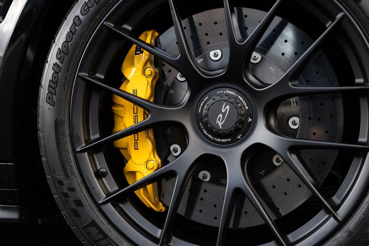 2019 Porsche 911 991.2 GT3 RS Weissach