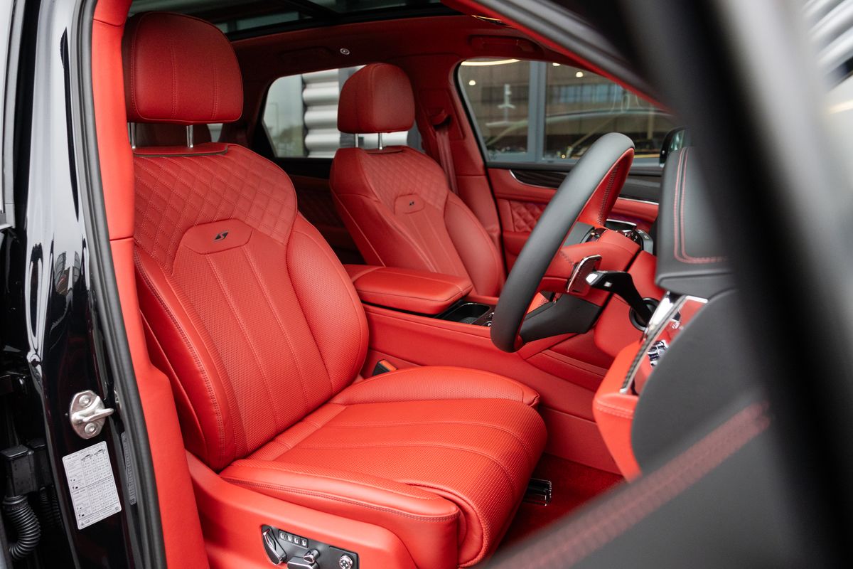 2023 Bentley Bentayga V8 S