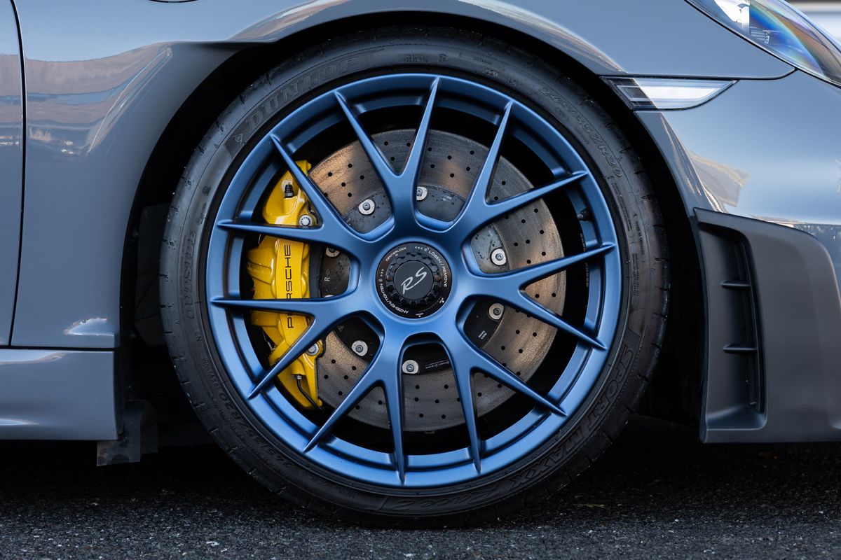 2023 Porsche 718 Cayman GT4 RS Weissach