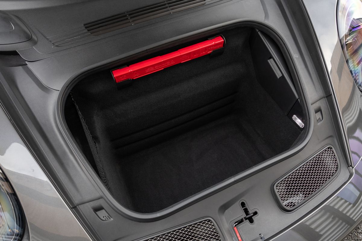2023 Porsche 911 (992) GT3 Touring