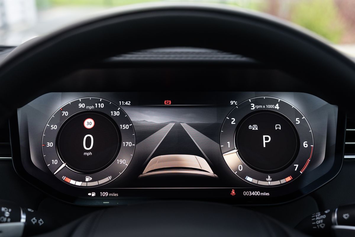 2022 Land Rover Range Rover SV