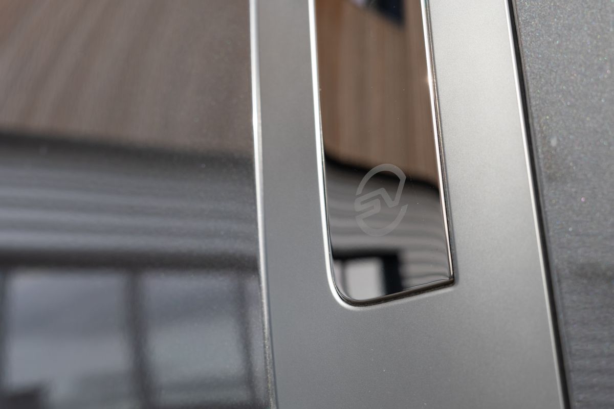 2022 Land Rover Range Rover SV