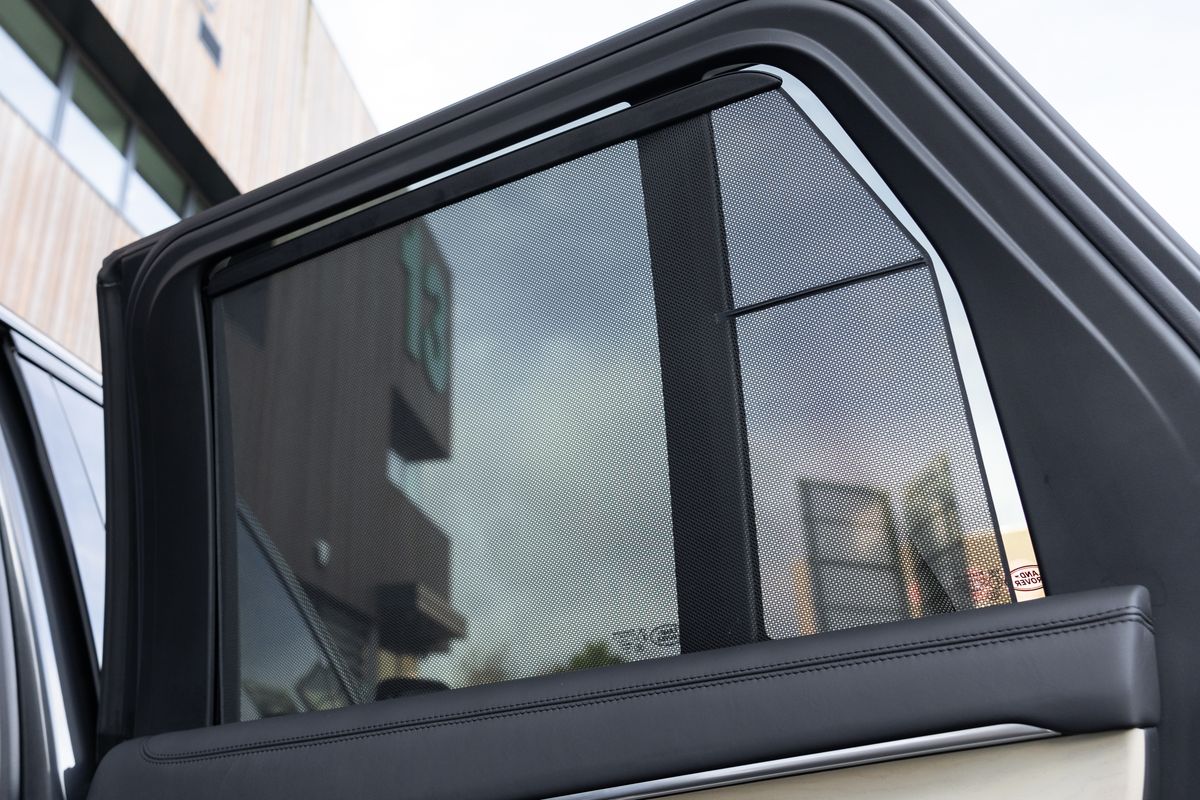 2022 Land Rover Range Rover SV
