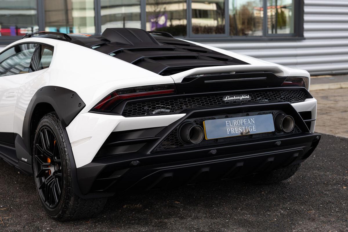 2023 Lamborghini Huracan Sterrato