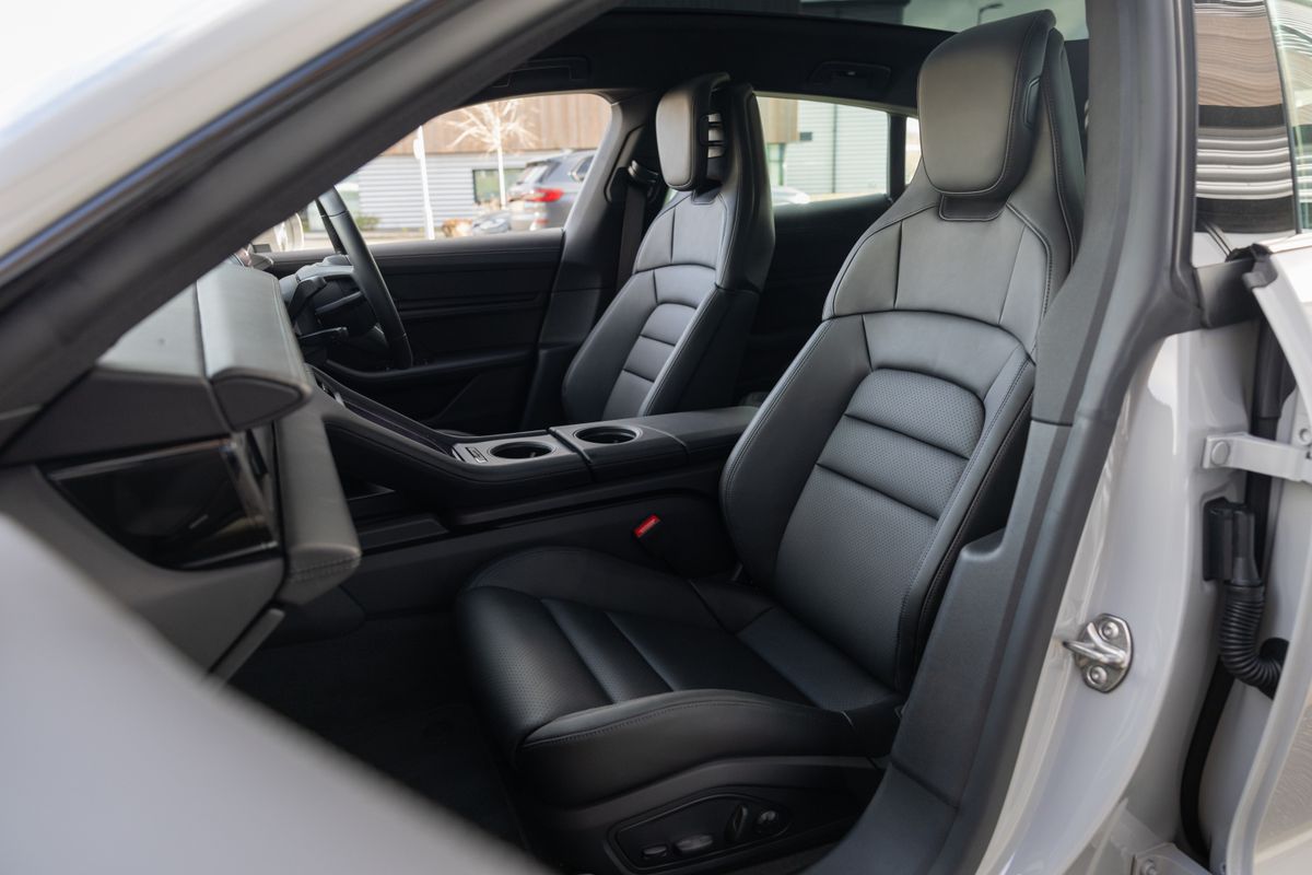 2023 Porsche Taycan 4S Sport Turismo