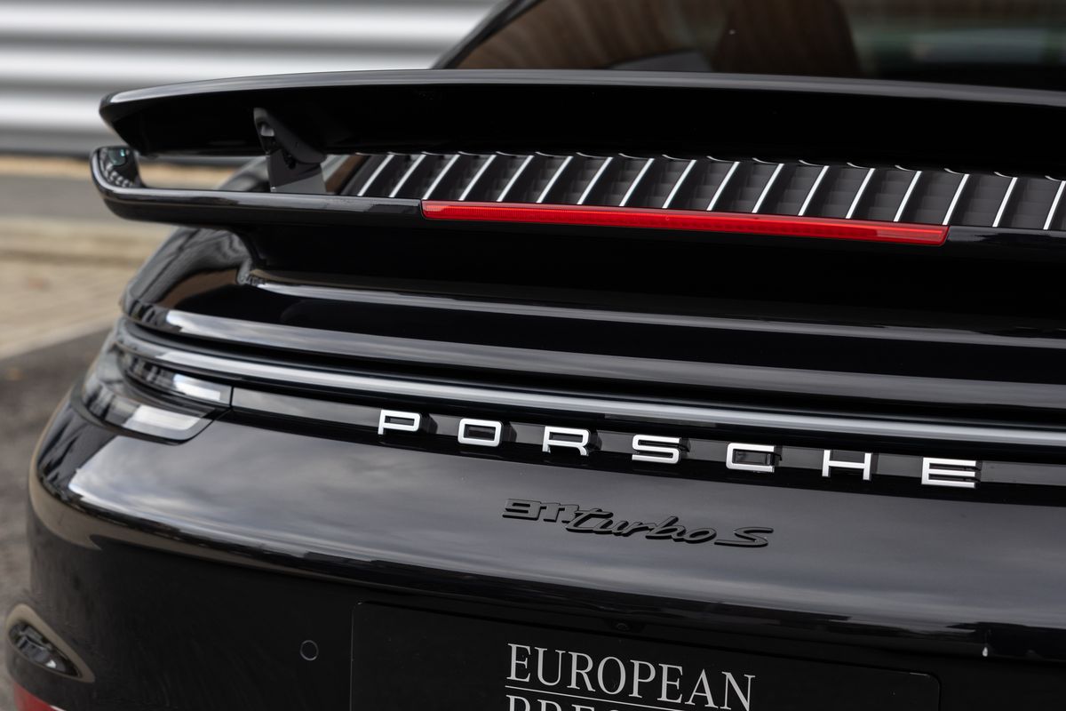 2023 Porsche 911 (992) Turbo S