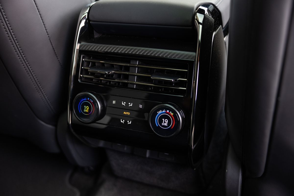 2024 Land Rover Range Rover Sport SV Edition One