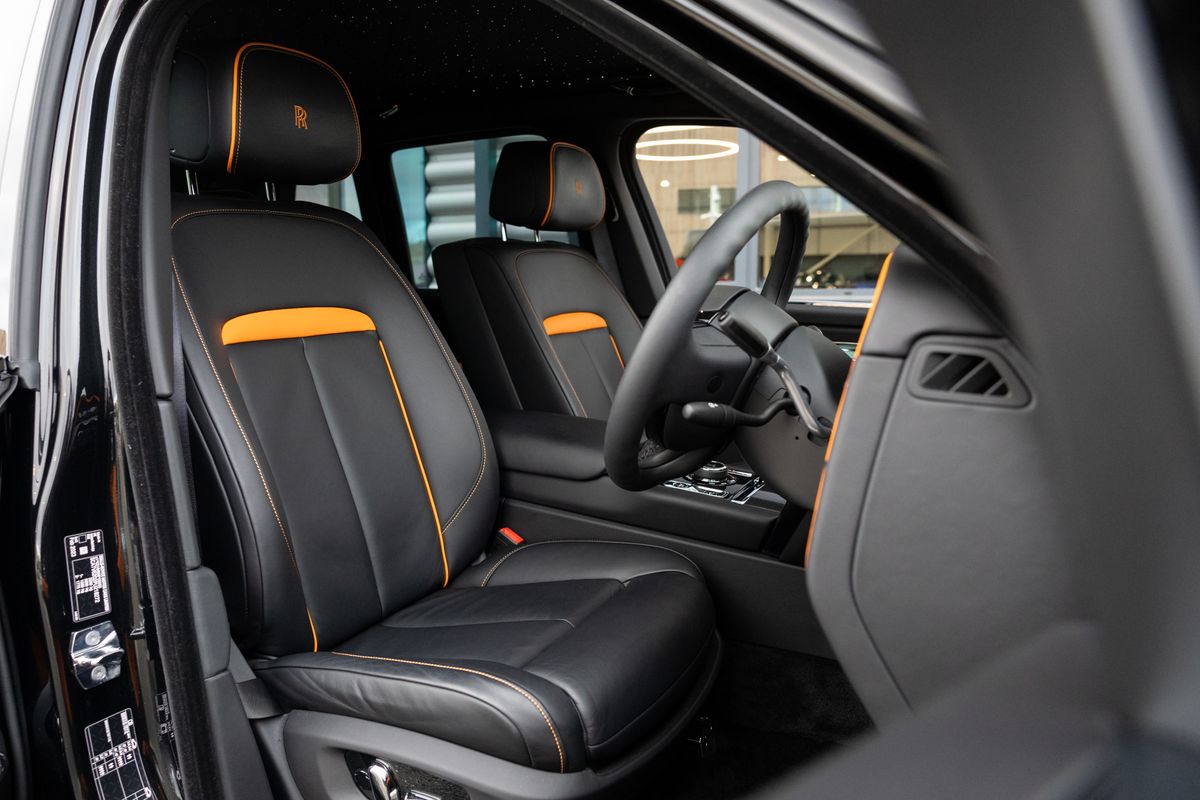 2023 Rolls-Royce Cullinan Black Badge