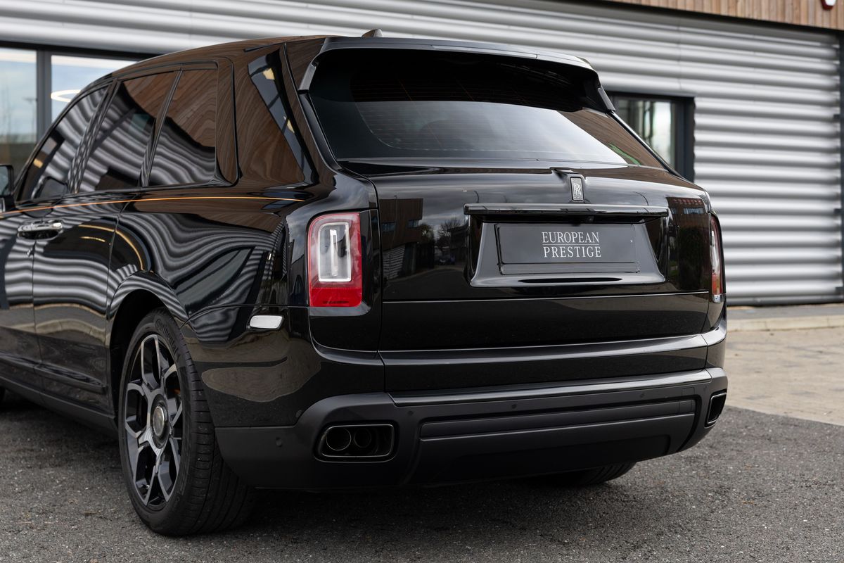 2023 Rolls-Royce Cullinan Black Badge