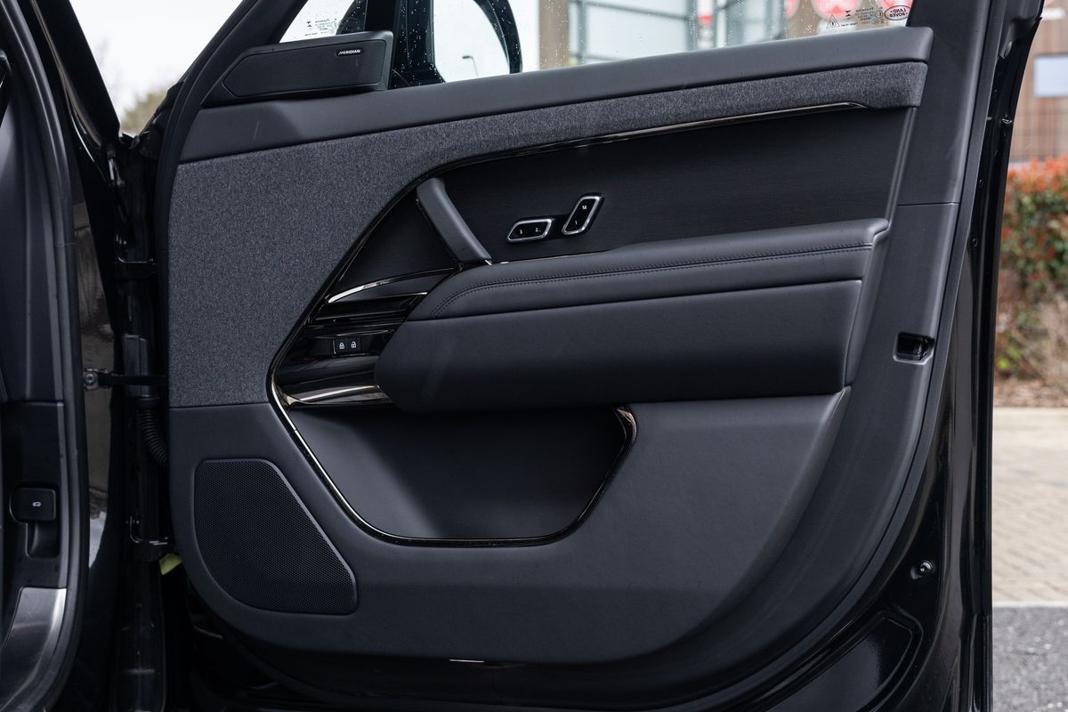 2023 Land Rover Range Rover Sport D300 Dynamic SE