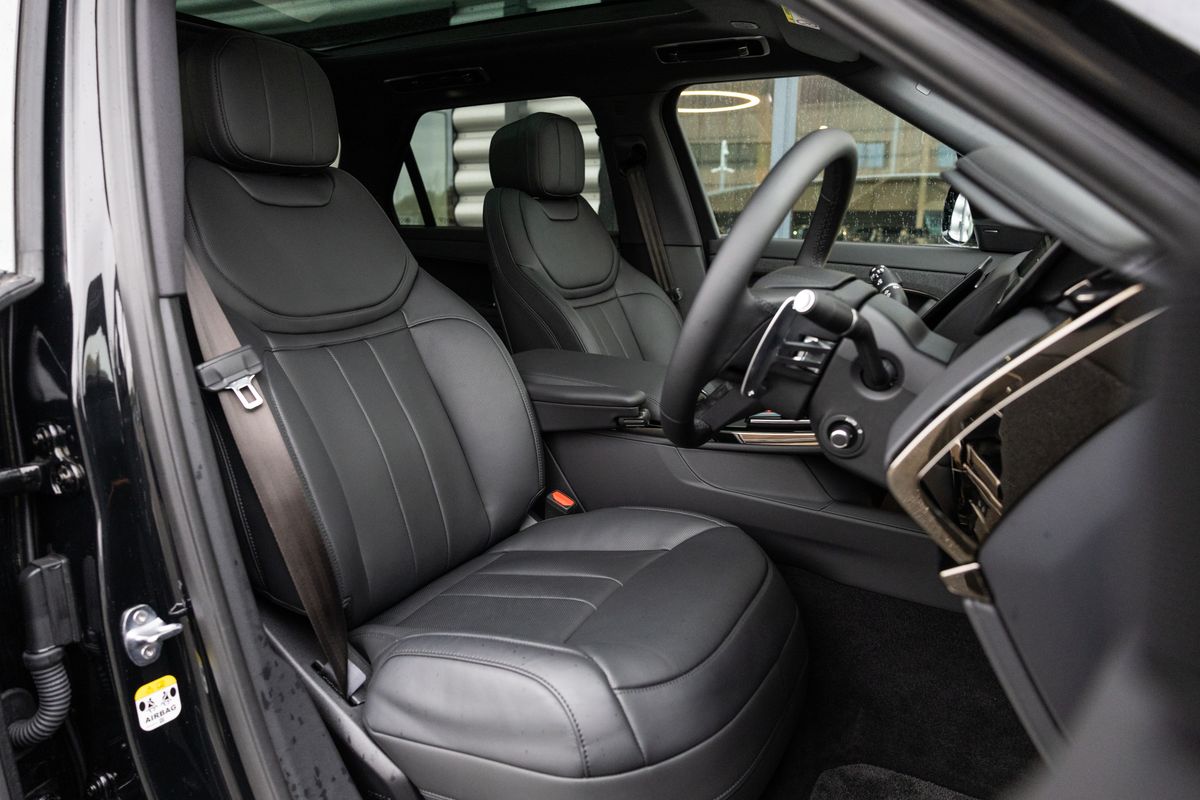 2023 Land Rover Range Rover Sport D300 Dynamic SE