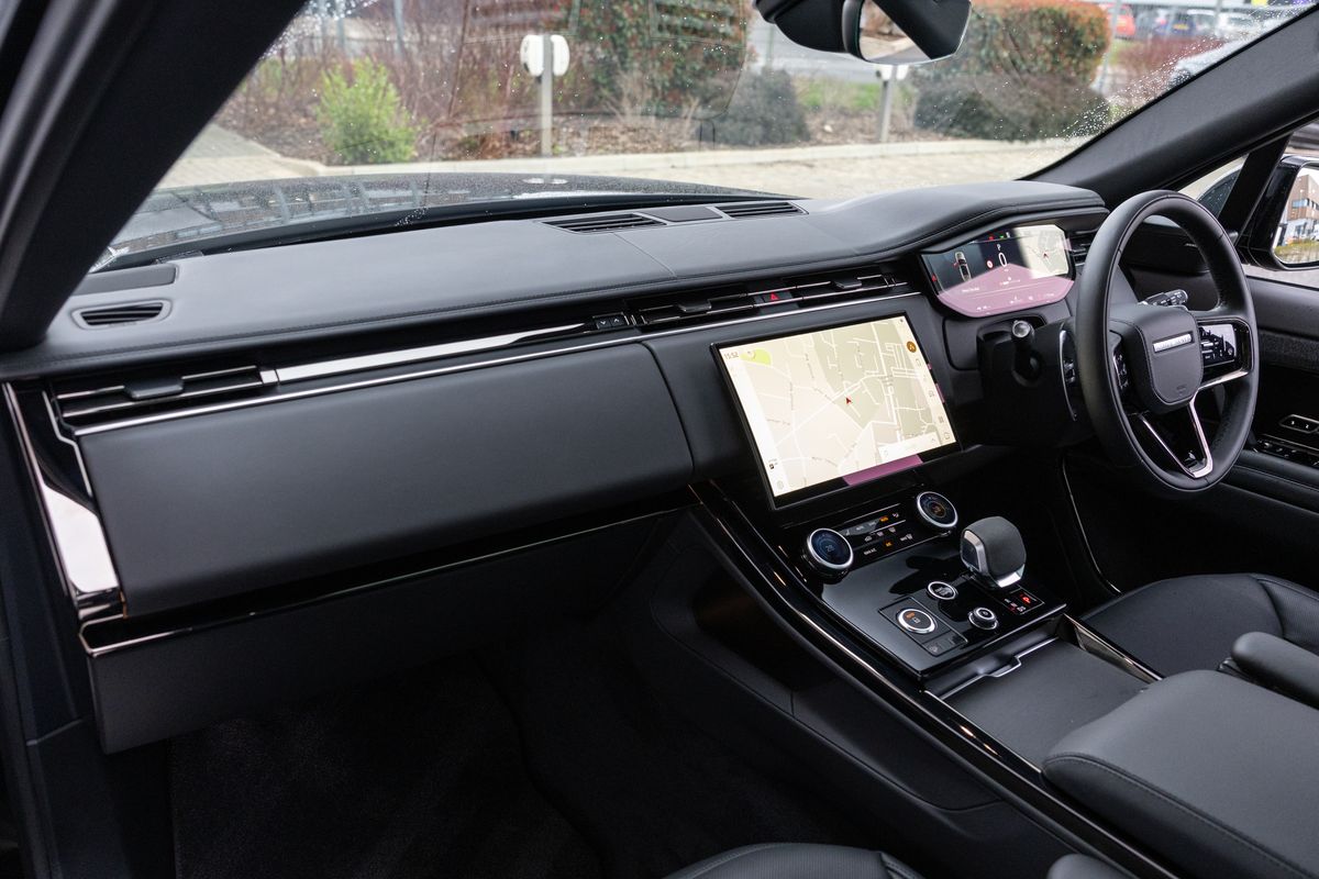 2023 Land Rover Range Rover Sport D300 Dynamic SE