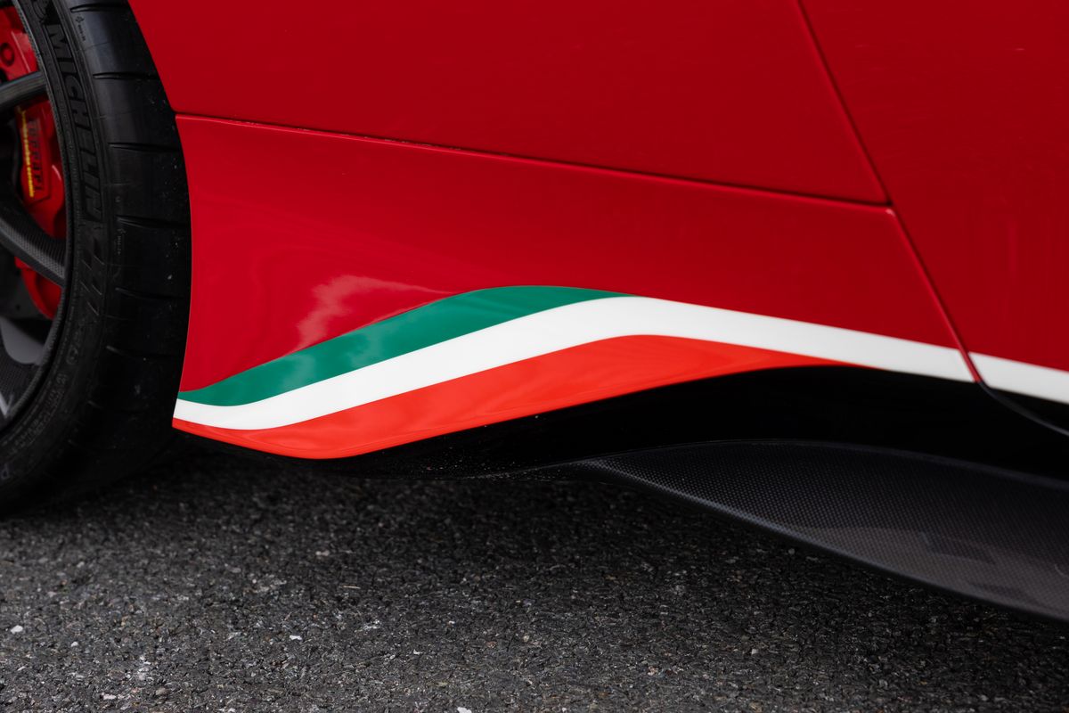 2020 Ferrari 488 Pista Piloti