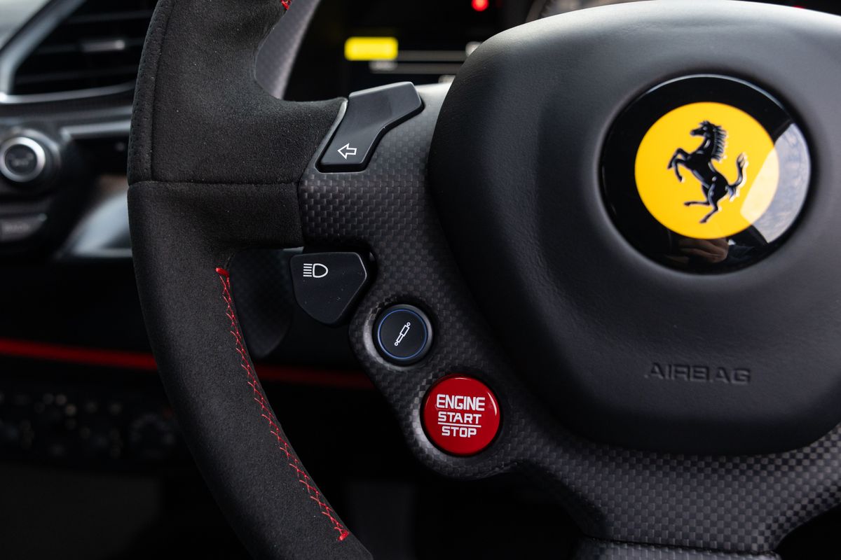 2020 Ferrari 488 Pista Piloti