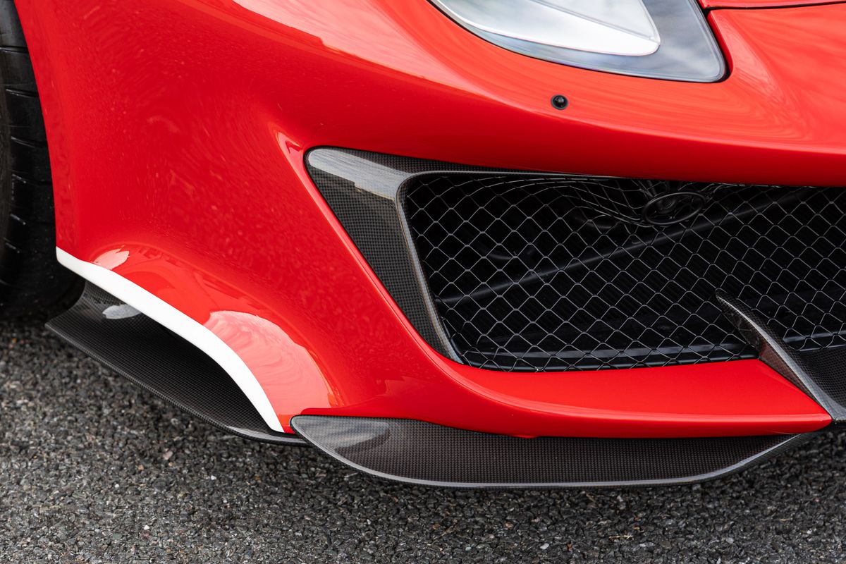 2020 Ferrari 488 Pista Piloti