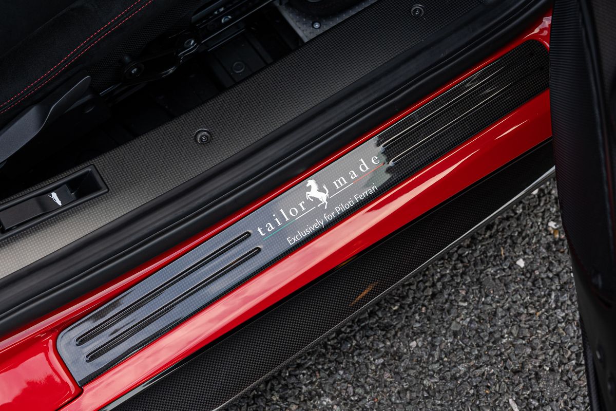 2020 Ferrari 488 Pista Piloti