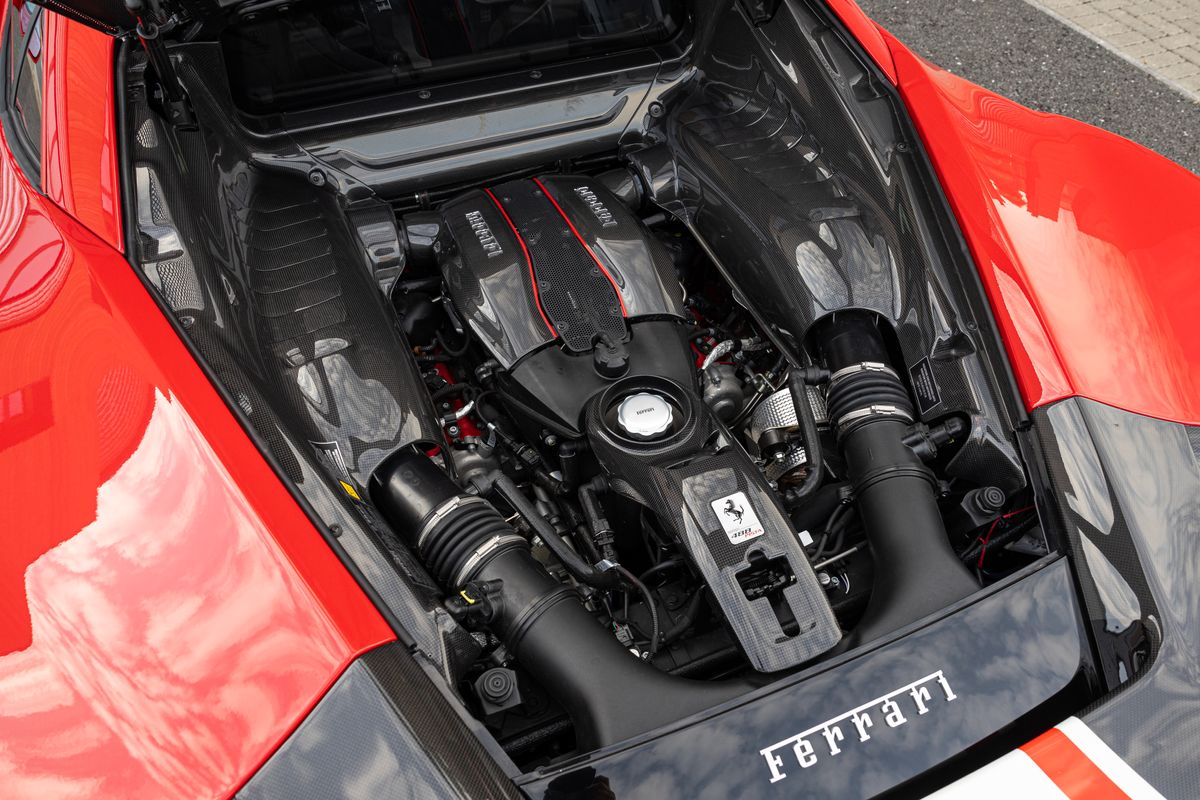 2020 Ferrari 488 Pista Piloti