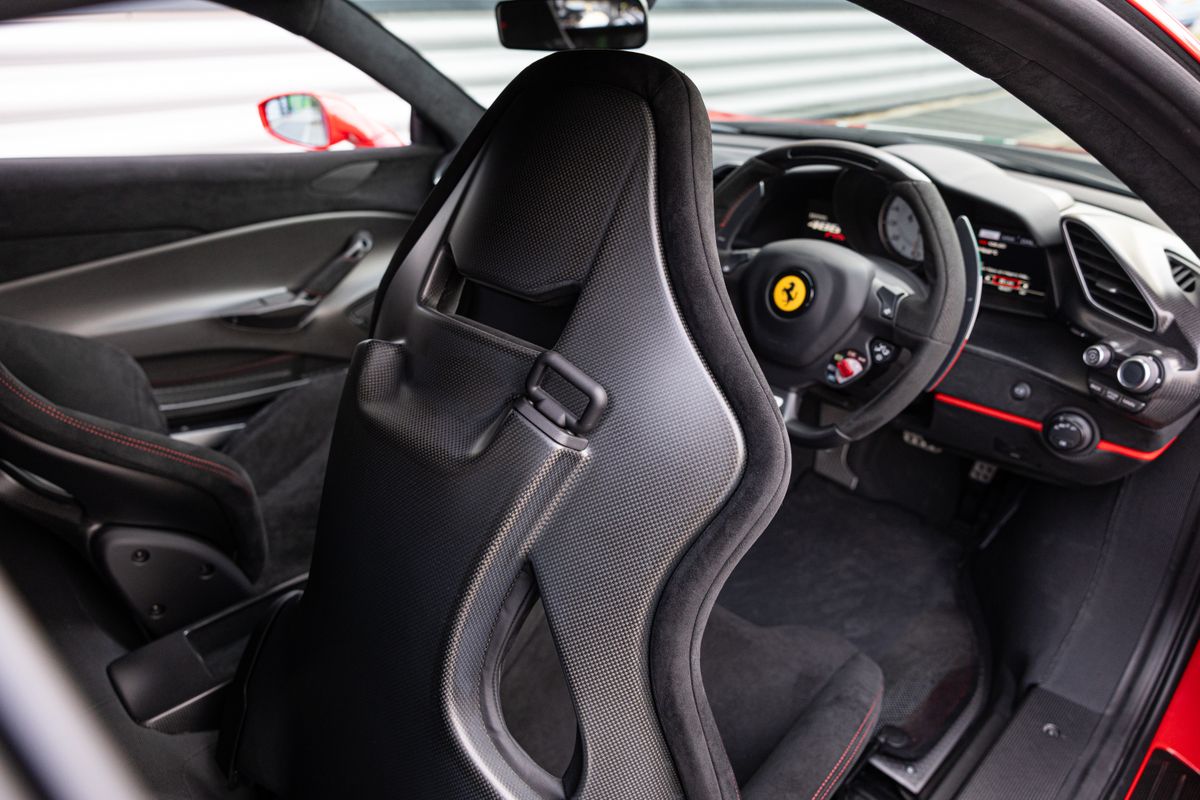 2020 Ferrari 488 Pista Piloti