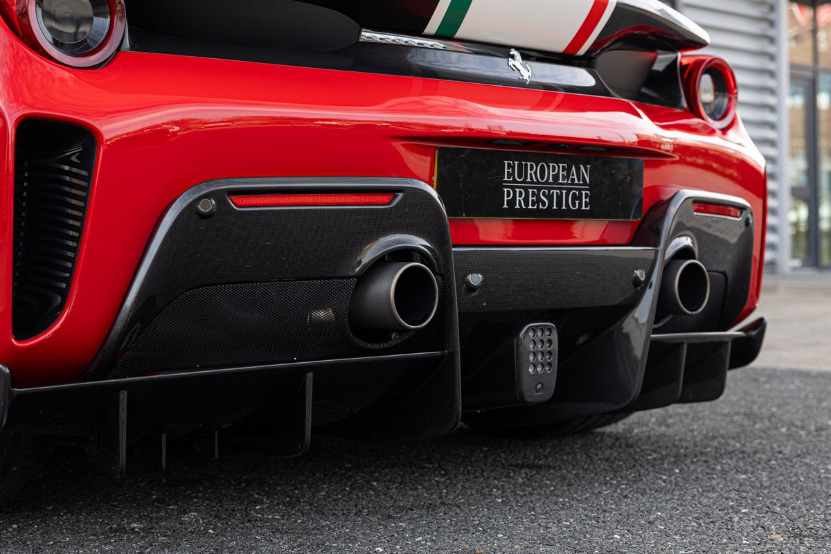 2020 Ferrari 488 Pista Piloti