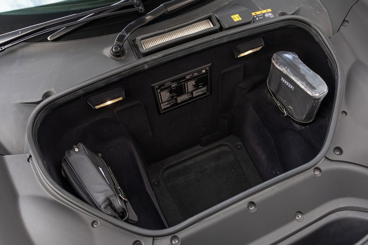 2020 Ferrari 488 Pista Piloti